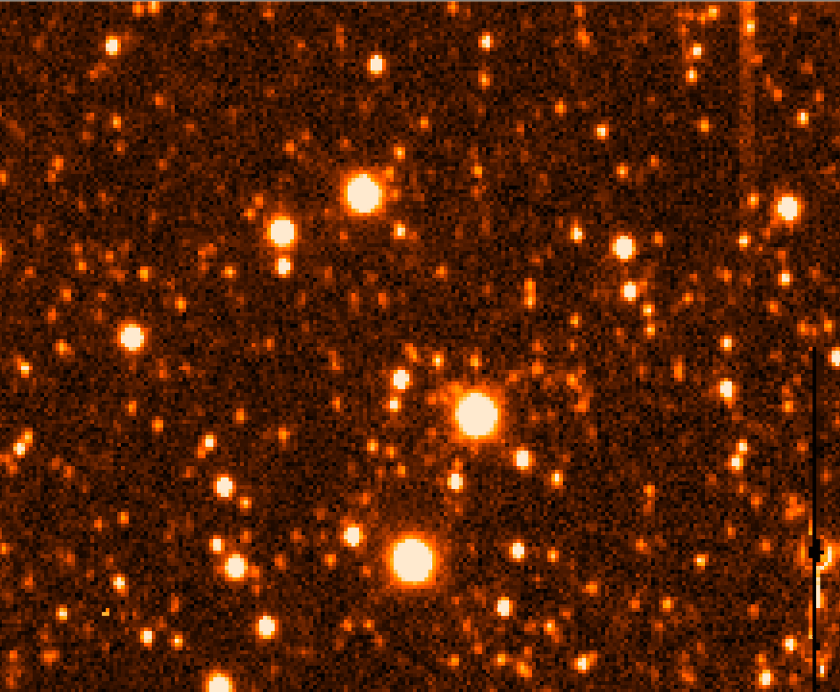 BlackGEM_Array's tweet photo. First light image of BlackGEM. Full scale view of the Galactic Bulge and a zoom in at star level of the center. @ESO @AstronomieNL @RUastro @KU_Leuven https://t.co/BxAjyaapC7