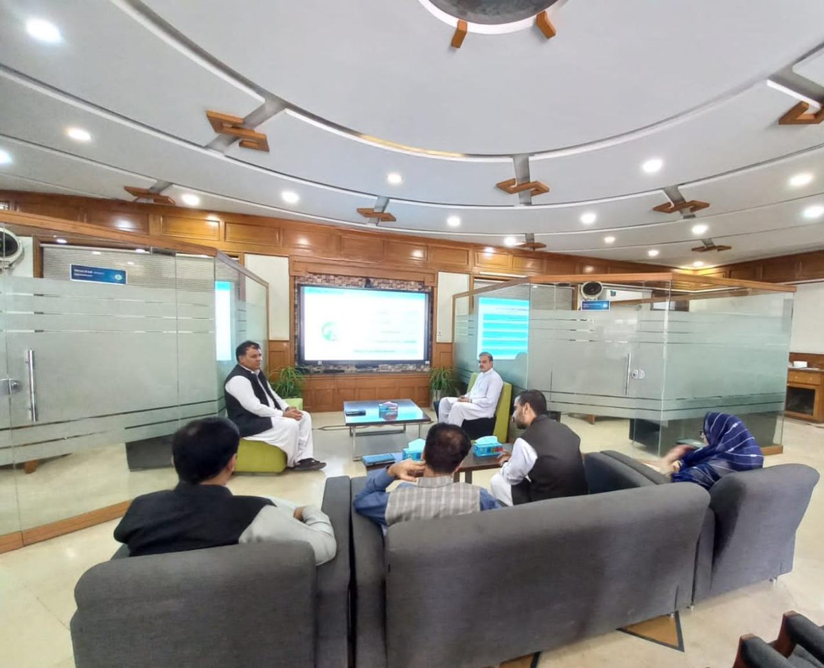 PMRUKP's tweet photo. Performance Management and Reforms Unit (PMRU) was honoured to host Secretary Administration Department KP, Mr. Manzoor Ahmad, for a visit and briefing۔
Secy. Administration was welcomed by Director PMRU , Mr. Mughees Sanaullah along with all the Deputy Directors. https://t.co/1bzoarMjED