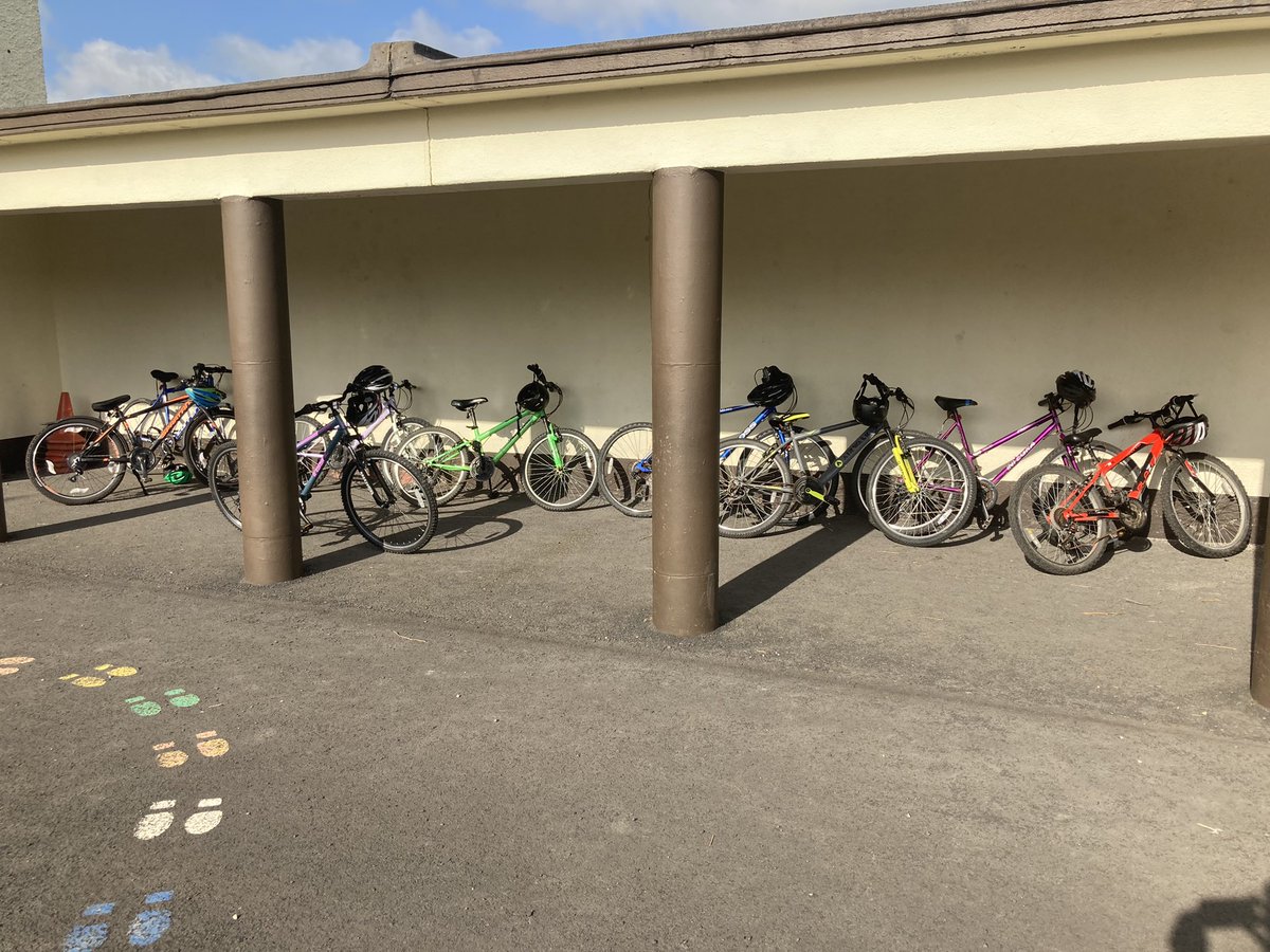 lacken_ns's tweet photo. @MayoCoCo @ActiveFlag @HealthyIreland Our cycle safety training earlier this year has paid off for #bikeweek Great to see all the helmets 🚴 @toweyjer https://t.co/2SfDAwAFGc