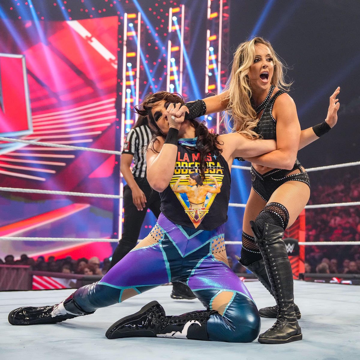 LOOK AT ME - moments away from winning!! The only reason I didn’t is because I was thinking about my missing cat &amp; couldn’t fathom the fact that <a href="/WWE/">WWE</a> management would approve this when I was so distraught!! 
<a href="/ScrapDaddyAP/">Adam Pearce</a> I demand a rematch AND an apology!!!!!