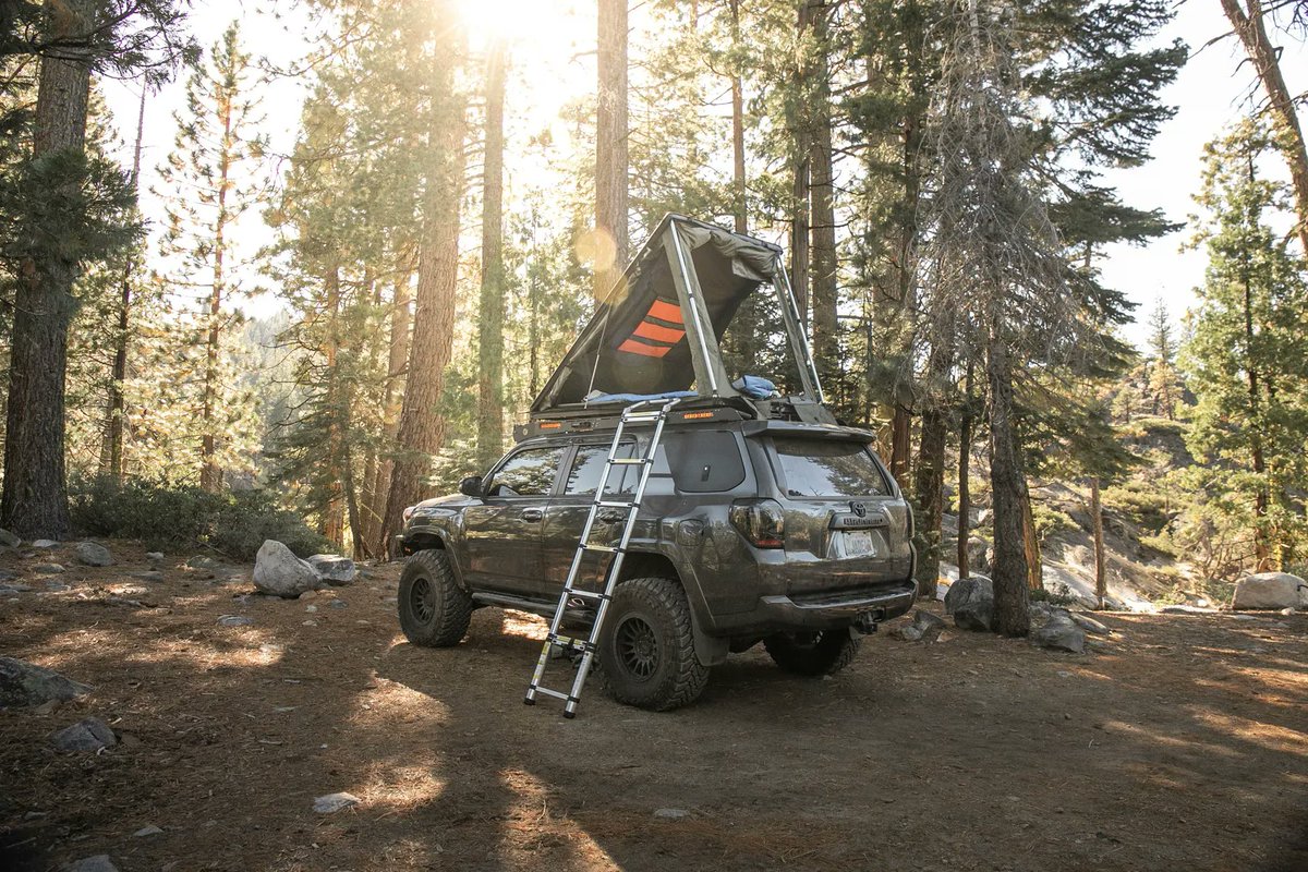 trail4r's tweet photo. Make camp in no time with the quick installation of the Inspired Overland Rooftop Tent – perfect for #Offroad trips in your #4Runner ⛺ https://t.co/EEksxHzVqm https://t.co/kUuFjrzwpj