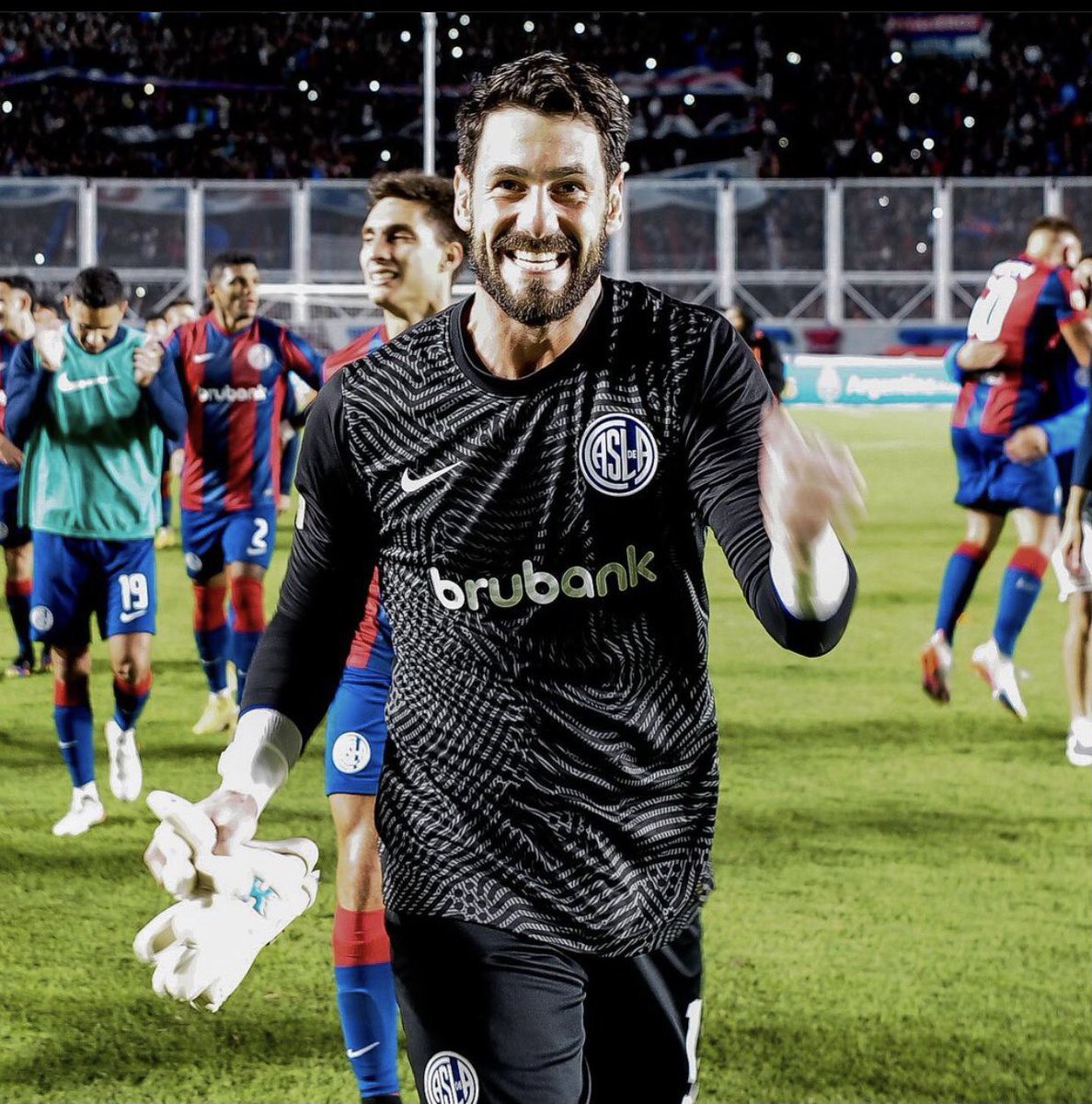 "Es un orgullo estar en el arco de San Lorenzo" Augusto Batalla en #F90