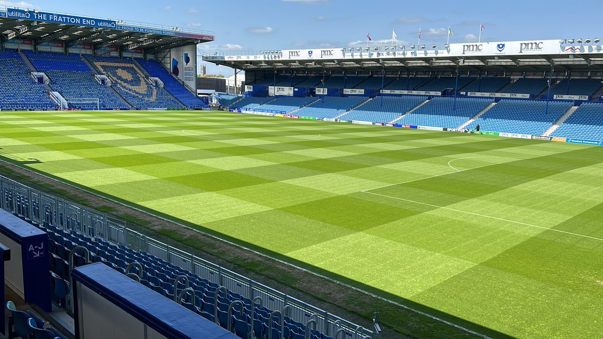 She might be old but my god she still looks stunning!! #Pompey