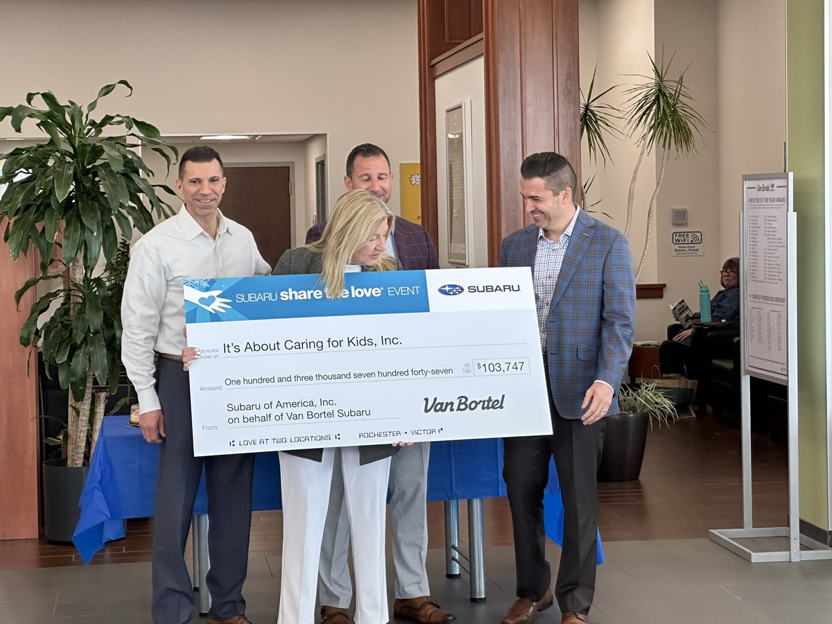 ChuckSam13_31's tweet photo. One of the most generous businesses in Rochester giving back to the community. @vanbortelsubaru https://t.co/xCA8NVYoSj