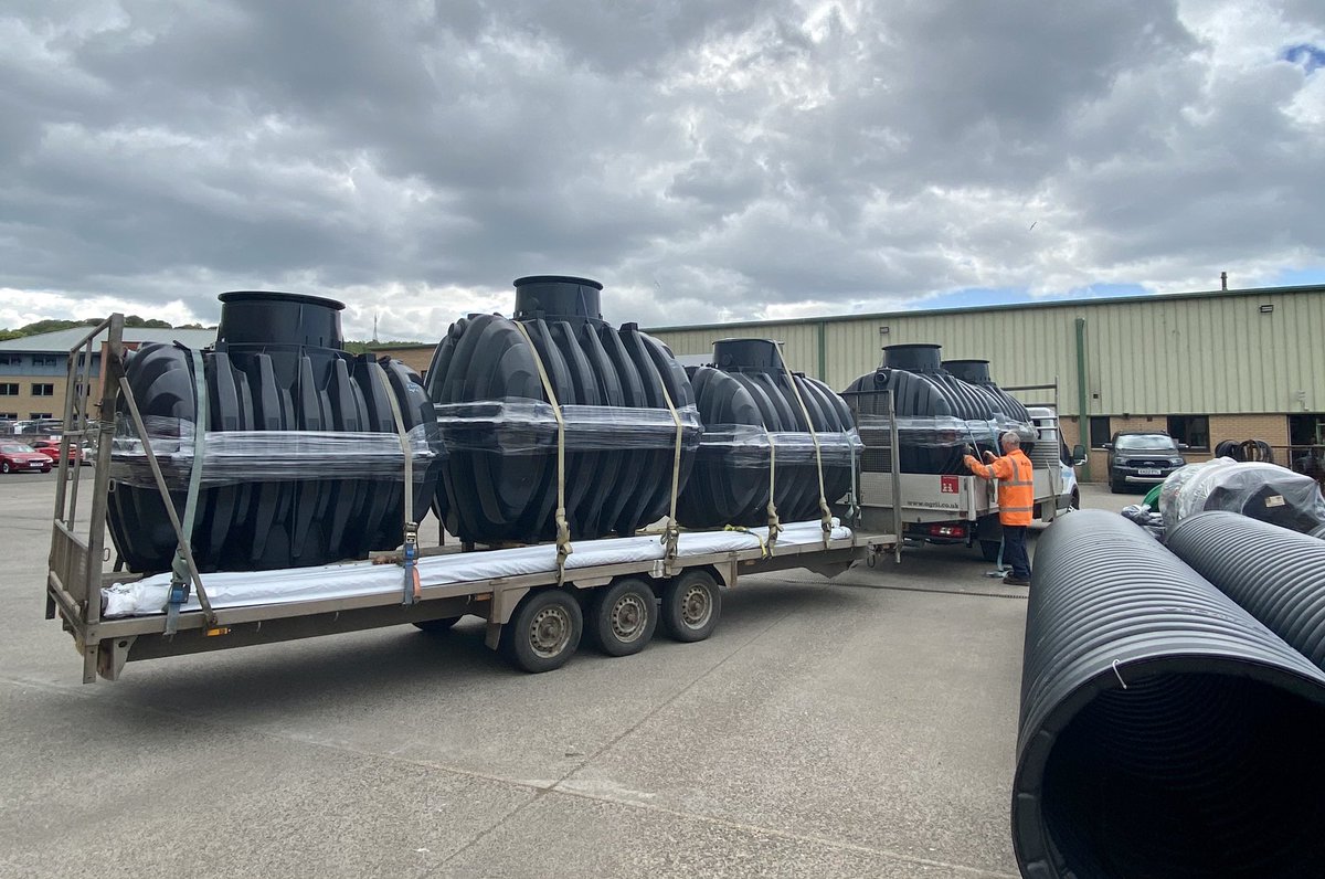 JAT1872's tweet photo. All stocked up in @AgriiUK Perth again with @GrafUKLtd #wastewatertreatment plants and #septictanks 

📧 ATDS@agrii.co.uk

#drainage #tanks #offmains #contractors #groundworks #construction https://t.co/V4ffVEssta