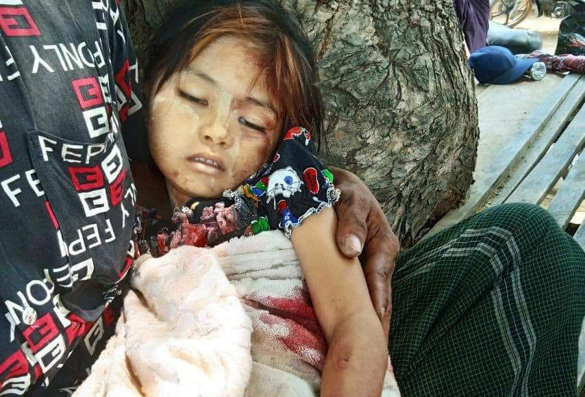 2 young girls including 6 and 14 years old were killed after military troops fired light arms to a funeral in Banbwemyout village, YinMarBin tsp, Aagaing division on 12th May. Rest in Peace.
#HelpMyanmar #2023May16Coup #WhatsHappeningInMyanmar