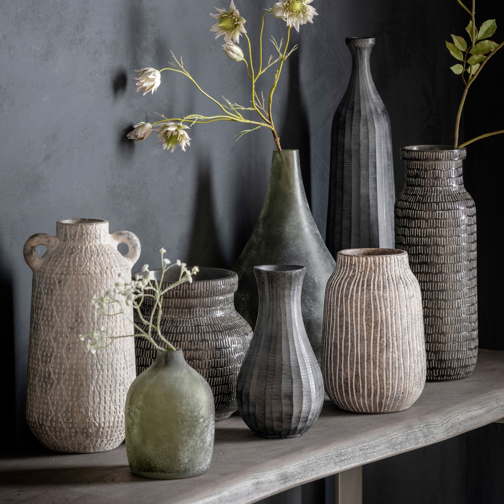 Introducing our stunning new Home Décor collections that will effortlessly elevate any room. From sleek and modern vases to elegant decorative pieces. #newlaunch #ss23 #springsummer23⁠