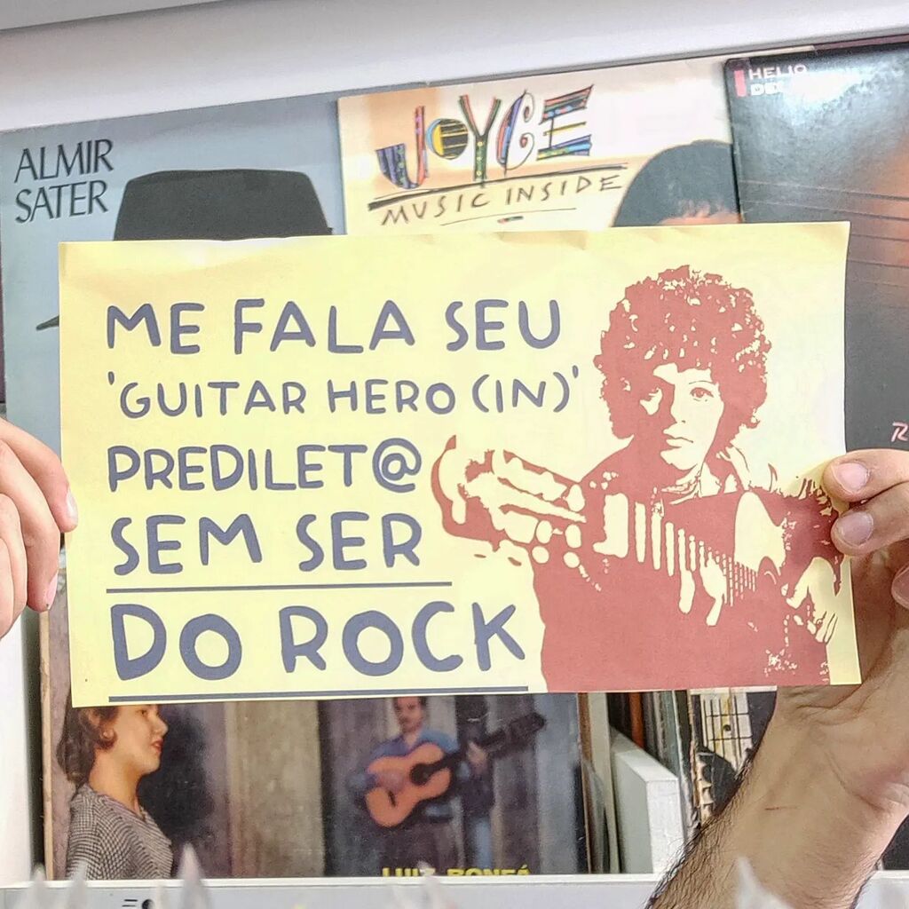 Midiatorium's tweet photo. Nada contra os rockistas, mas já tem uma pancada de gente falando deles, né? 😉

Lembrando também que não existe só guitarrista homem. Rosinha de Valença, a que estampa este bilhetinho, e Joyce Moreno, lá atrás, são bons exemplos.

E o Brasil é cheio … https://t.co/13lDbHErIW https://t.co/dl9hDkSe9q