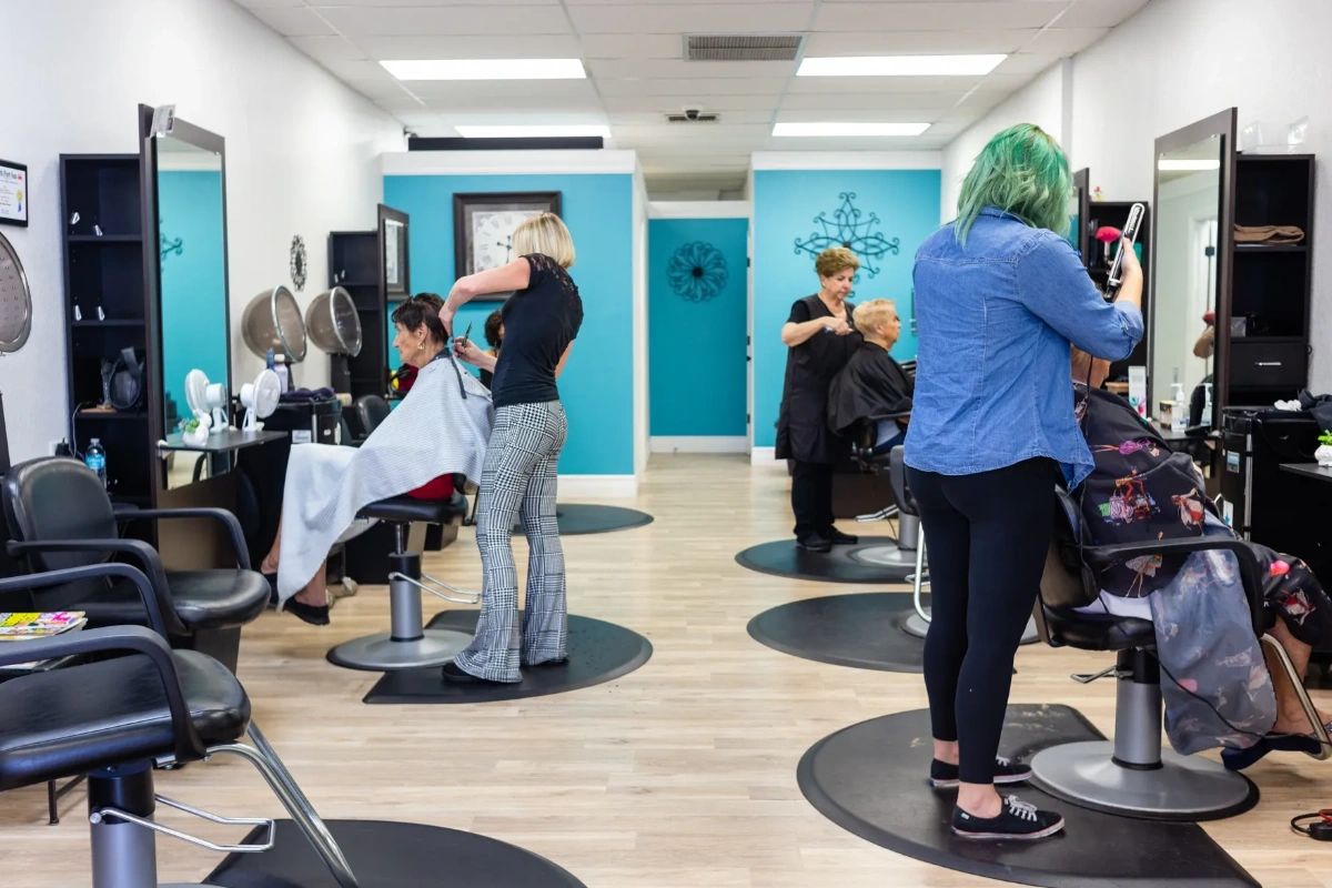 With a relaxed and comfortable vibe right in the heart of North Port, Hair Magic is here to help you achieve the level of beauty and glamour you've always wanted. #HairMagic #NorthPortFL #FloridaSalons #NewDo #Coloring #Cuts #FamilySalon