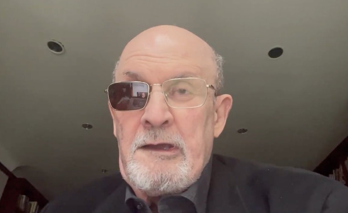 Censure en bibliothèques, réécriture d'oeuvres : Salman Rushdie inquiet actualitte.com/a/ueRkHlUf

<a href="/SalmanRushdie/">Salman Rushdie</a> 
#censure #BookbanUSA #liberte #reecriture #bibliotheque