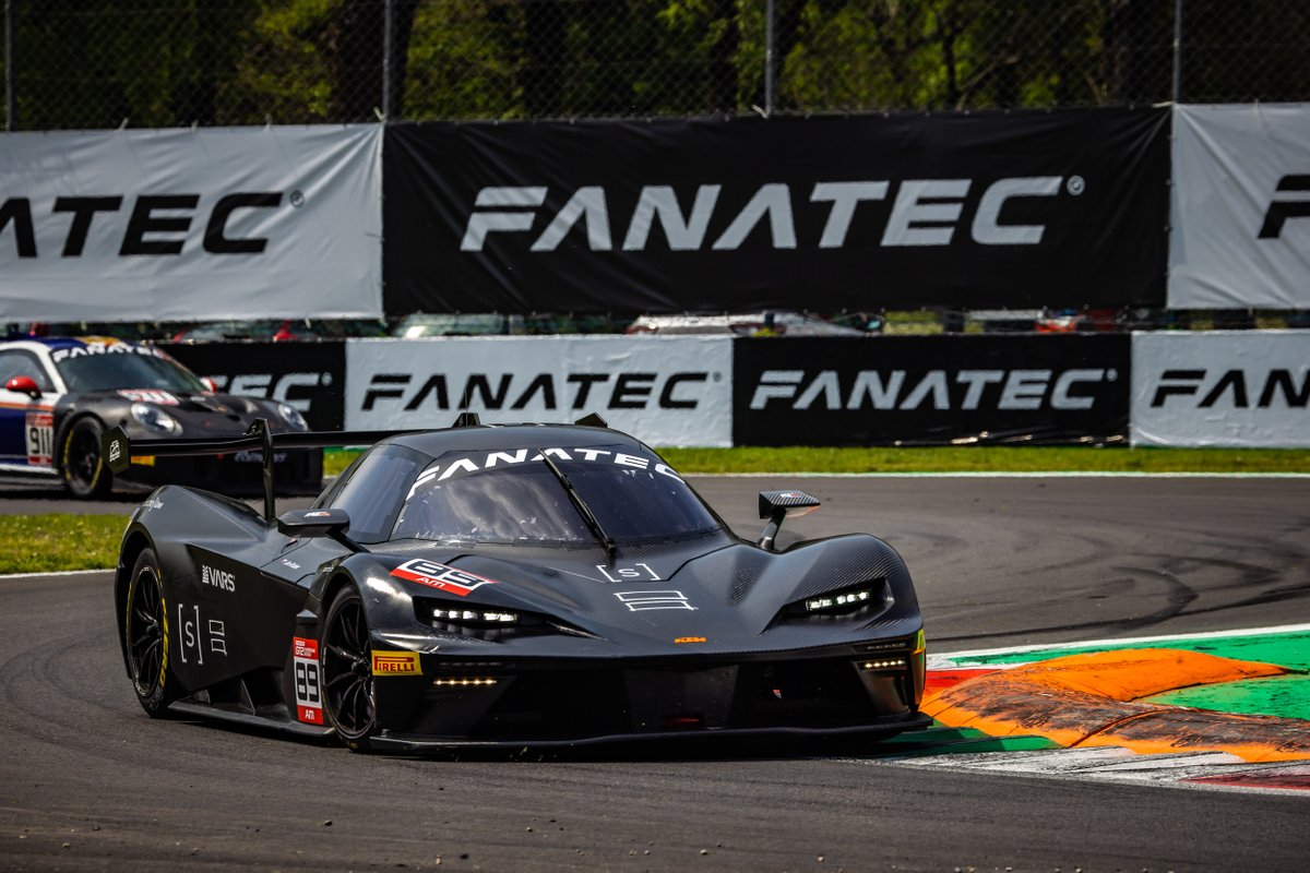 GT2European's tweet photo. With a host of new drivers joining #GT2Europe, let's help you get to know the newest members of the #GT2Family

First up, Am class leader @jankrabec who took double victory on his RTR Projects KTM debut at Monza.

Full story 👉🏼 https://t.co/baBngMYalk

#FanatecGT #GT2 #GTRacing https://t.co/qL7Qado6B8