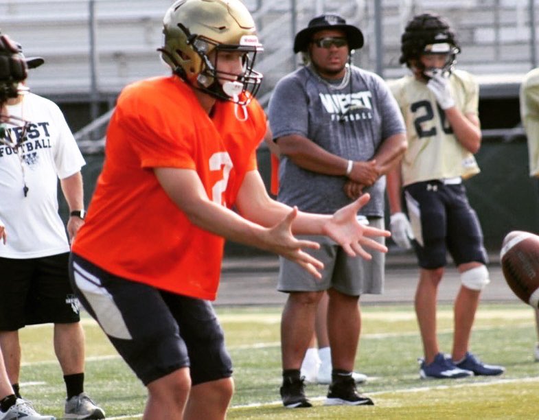 DBarker2442's tweet photo. It’s all about the Journey, not about the Final Destination! Keep building Brick By Brick!! #Year9 #WeTheWest #MaskUp 🏈🥷 https://t.co/hAQ5cSv4gw