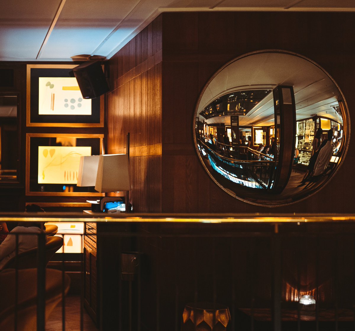 Chill vibes and unforgettable moments await at our lounge area. Sip, savor, and soak up the good times in style 🌟

#HovardaLondon #GoodTimesAhead #Nightlife #HovardaLounge #Londonlife