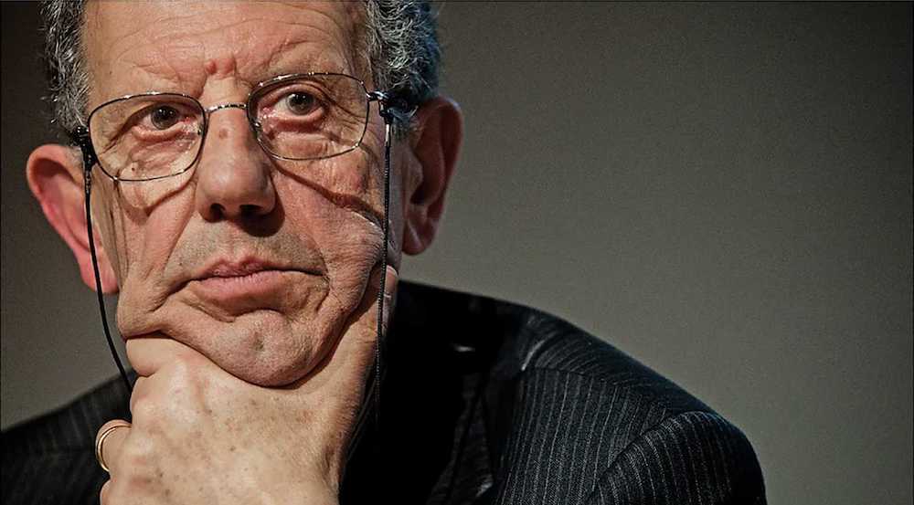 Salvatore Settis: «Io sarei per lasciare totalmente pubbliche le immagini nei musei». E' ciò che già avviene in alcuni dei maggiori musei al mondo. Il commento di Settis sulla sentenza del Tribunale di Firenze sull'uso delle immagini del David.
Fonte: ilgiornaledellarte.com/articoli/giorn…