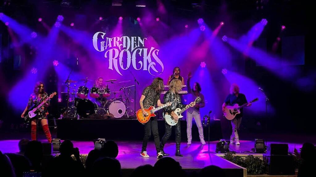 SamsDisneyDiary's tweet photo. Garden Rocks is really rocking Epcot at this years Flower &amp; Garden Festival 🎵 
.
Be sure to check out all the musical performances on our YouTube channel  Sams Disney Diary 💜
.
.
#gardenrocks #gardenrocksconcertseries #allthingsdisney #Disney100 #epc… https://t.co/JRVz2tDh1J https://t.co/MgzvI1vK1K