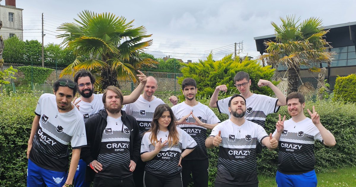 CRaZYEsports's tweet photo. Quelle Team ! 😎😍 https://t.co/GYT7OpBTrs