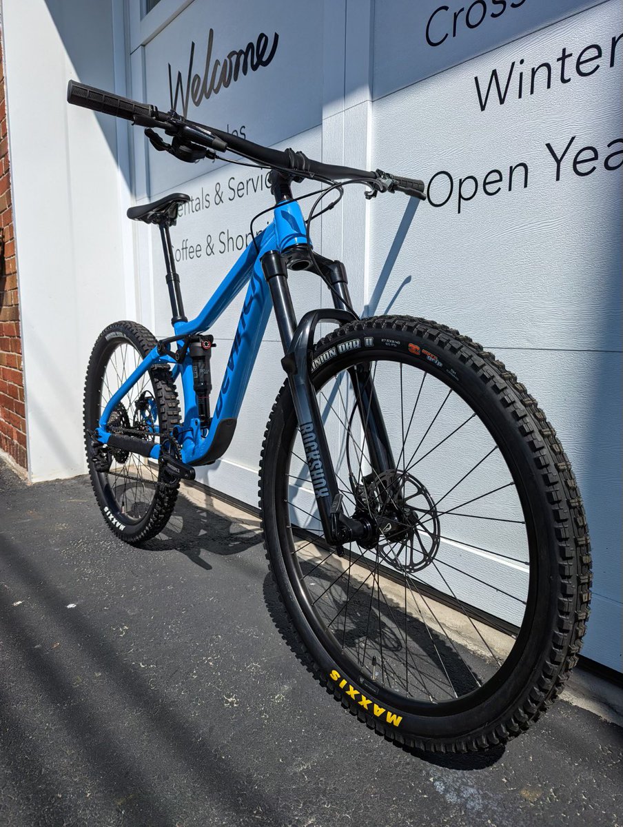 Factory Devinci Bike Sale, 20% off on selected bikes. 
Hybrid, Mountain, Gravel, City, there’s a Devinci Bike on Sale right now perfect for you! 

#bikesale #devincibikes