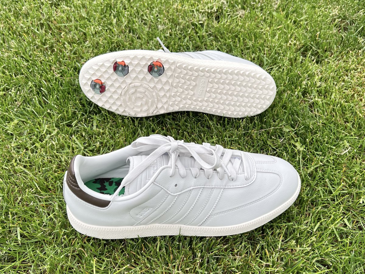 PGAPappas's tweet image. 🚨 PGAPappas PGA Championship Adidas Golf Icons GIVEAWAY 🚨

🔥 New 2023 Adidas Limited Edition Icons Pack Golf Shoes 👀

(You Choose Superstar Golf, Samba Golf, or Stan Smith Golf) #PGAChampionship 

To enter:
✅ Retweet
✅ Follow @PGAPappas and @adidas