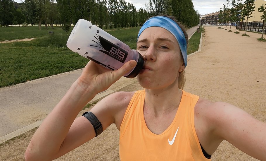 Eloise du Luart (@eloisedulu) on Twitter photo A FULL DAY OF FUELLING is now live on my #YouTube channel.
From #Nutella to <a href="/ScienceinSport/">Science in Sport</a>, carbs really are 👑 as the load and intensity is picking up into race season. #FuelledbyScience
Watch now: youtu.be/VCdBkafdnnA A FULL DAY OF FUELLING is now live on my #YouTube channel.
From #Nutella to <a href="/ScienceinSport/">Science in Sport</a>, carbs really are 👑 as the load and intensity is picking up into race season. #FuelledbyScience
Watch now: youtu.be/VCdBkafdnnA