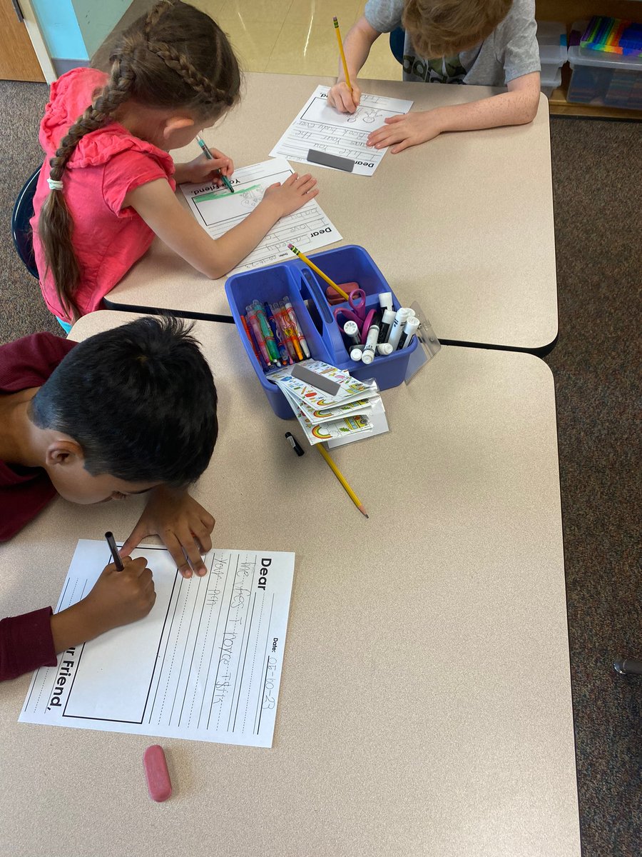 ABC Countdown: N is for Nice Notes! We spent some time this morning writing to friends and teachers at TCE 🐸
