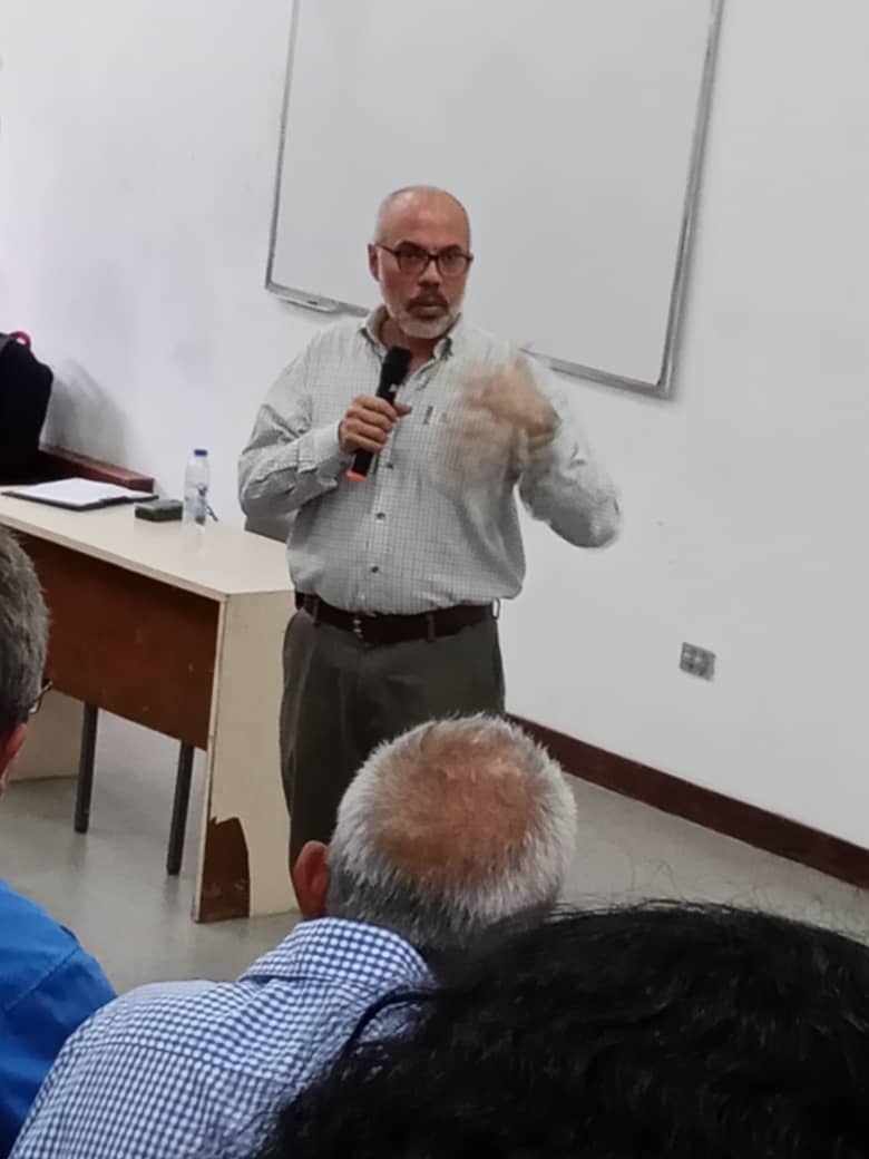Prof Humberto Rojas,candidato a rector UCV,'Contribuir a la resolución de los conflictos, si no hay elecciones,no hay discusión,no hay propuestas Tenemos una forma de pensar que trascienda el campus de Caracas,y el país en general'.
#ActivadosConLaU