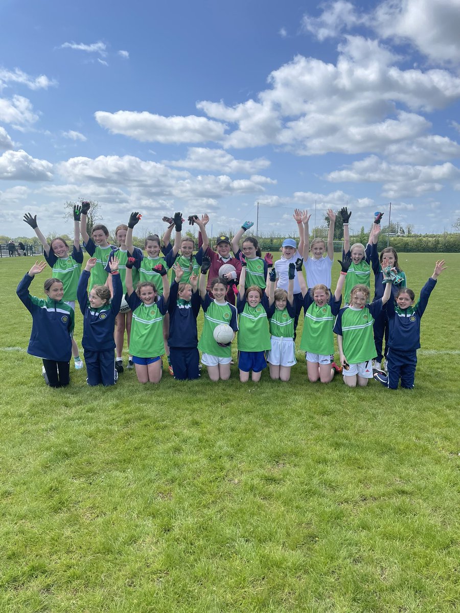 TarmonNS's tweet photo. Well done to the girls football team who put on a fantastic display today against a very skilful Gaelscoil de hÍde in the Cumann na MBunscol Ros Comáin County Semi-Final. The final score was 6-5 to 2-7 to Tarmon. @rosgaaschools @cnambnaisiunta https://t.co/FNggfe1Uop