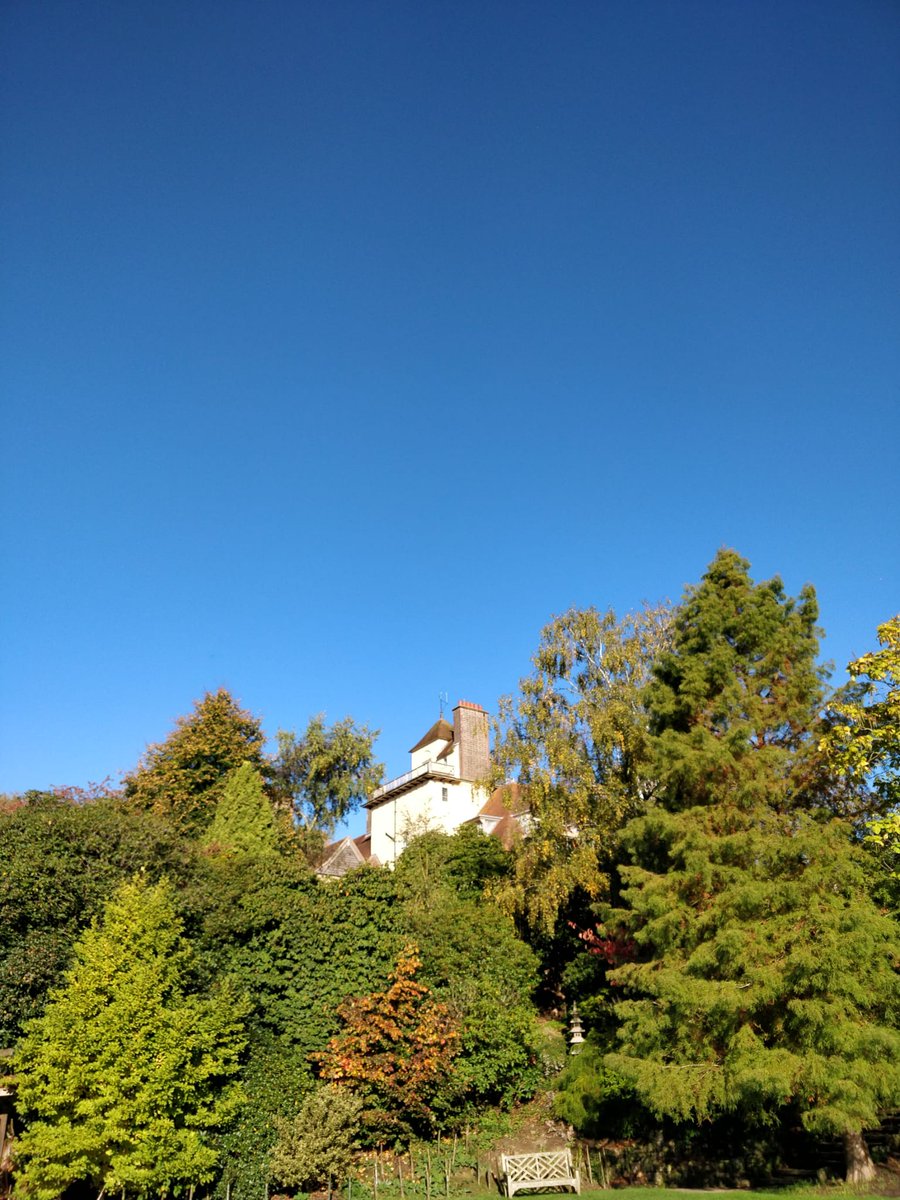 We’re looking for a Communications &amp; Marketing Officer!
Do you have a passion for nature, heritage &amp; sustainability? This is an exciting opportunity to join a progressive team in an ever-growing portfolio, where no 2 days are the same. Search 'standen' at careers.nationaltrust.org.uk