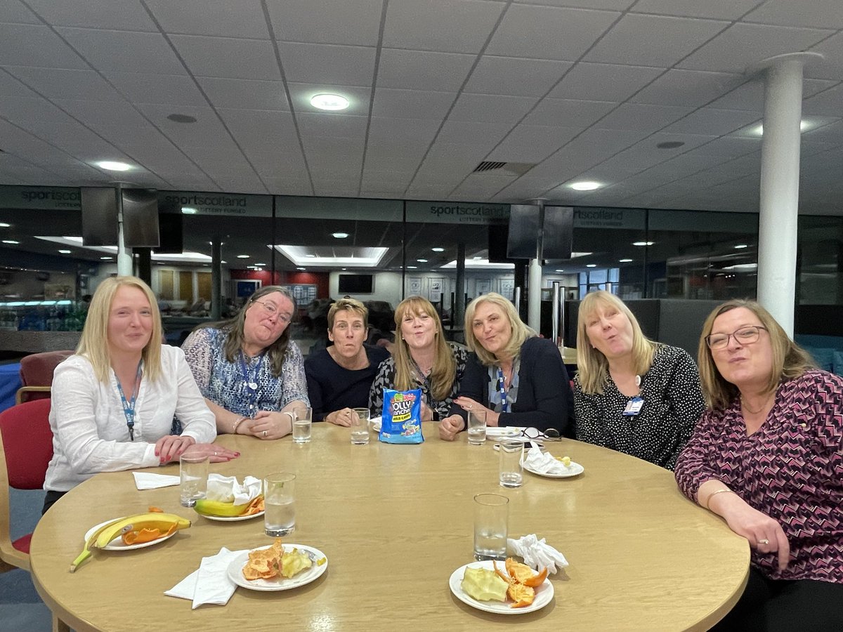 Caroline Clark (@chiefcaroline) on Twitter photo Lunchtime shenanigans at systems leadership session! <a href="/NHSGrampian/">NHS Grampian</a> <a href="/NHSG_RACH/">NHSG_RACH 💙</a> <a href="/jewen/">Jane Ewen</a> #nhsgloosewomen #jollyranchers Lunchtime shenanigans at systems leadership session! <a href="/NHSGrampian/">NHS Grampian</a> <a href="/NHSG_RACH/">NHSG_RACH 💙</a> <a href="/jewen/">Jane Ewen</a> #nhsgloosewomen #jollyranchers