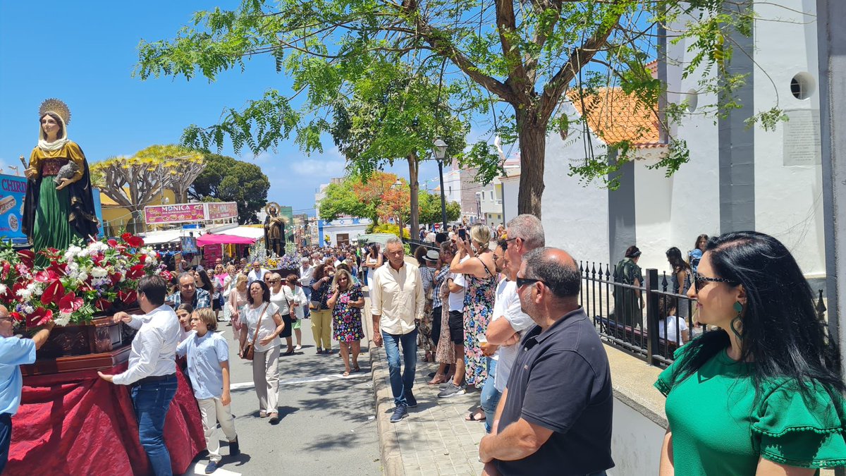 psoegaldar's tweet photo. 🎉 Un año más llegó el 15 de Mayo, día de nuestro patrón San Isidro de Gáldar, uno de los días festivos más importantes en nuestro municipio en el que se rinde homenaje al Santo Labrador.
❤️Como es tradición cada año, pudimos disfrutar del desfile del ganado y de la procesión.👇 https://t.co/oguJprEnw5