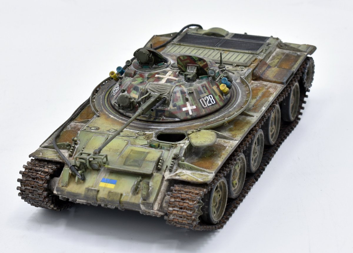 GaishiS's tweet photo. Frankentank Newborn
Project inspired by https://t.co/5q5p2Etwcd...
Russian T-62 - Trumpeter 01554
Russian BMP-2 - Trumpeter 05584
Barrel 30mm 2A42 - RB Model 35B87
RMSh Tracks - T-Rex Studio TR85040 https://t.co/0leGZ49Ozm