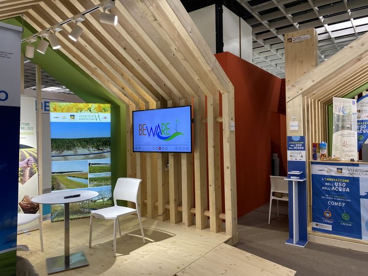 lifebeware's tweet photo. 💧LIFE BEWARE was presented in the first edition of "Fieragricola Tech", which connected the farmer to technologies in agriculture.  

🌱As was part of an exhibition space with Veneto Agricoltura, the project disseminated its results on adequate water management

#LIFEBEWARE https://t.co/5YB2yzCW4S