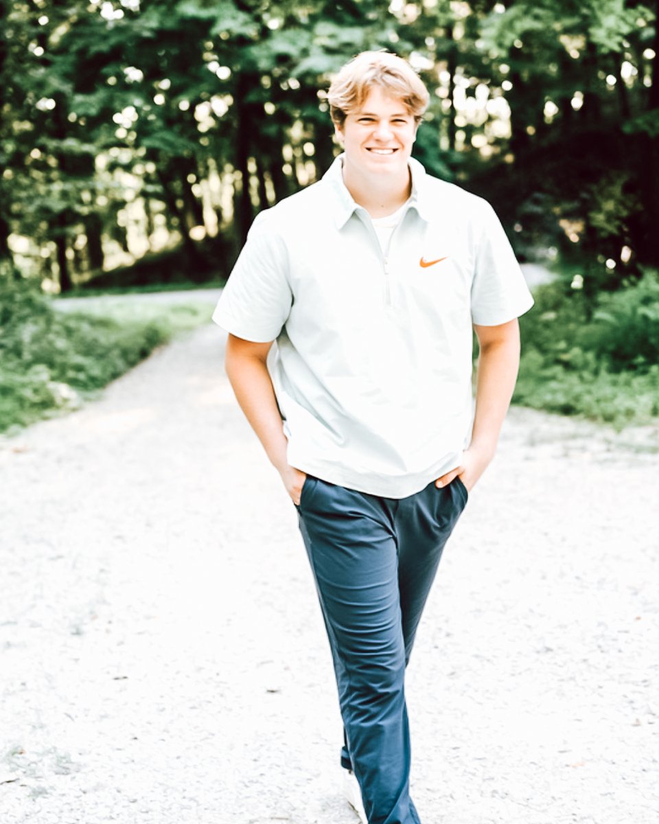 IowaCitySchools's tweet photo. #SeniorSpotlight Meet Carter Webb, a @ICLibertyHS senior planning to attend the University of Oklahoma next year to pursue a degree in community health with an interest in dentistry. Learn more about Carter and his path after graduation: https://t.co/mBrT99FnxC https://t.co/3gVZxAIkYX