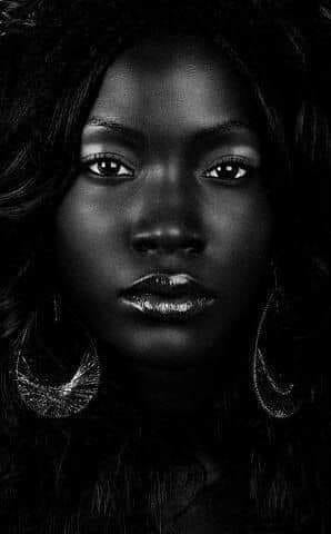 HerisValmir's tweet photo. Jerry Ezekiel

Beautiful❤️❤️ #MelanatedMagic https://t.co/7o2EBuj7yP