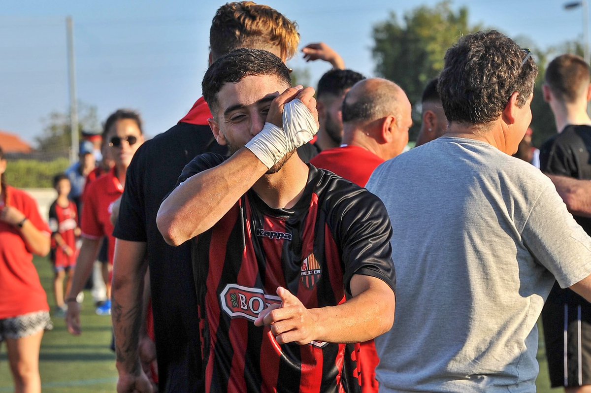 ffutbolbasereus's tweet photo. Diumenge vam tenir un déjà vu… I vosaltres? ❤️🖤 https://t.co/30nUP6Dh02