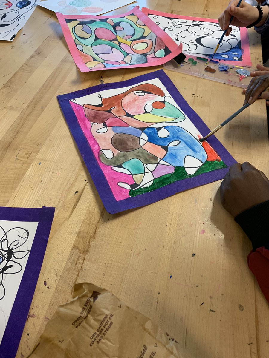 SCSDEnrichment's tweet image. H.W.Smith 8th grade Enrichment with Peaceful Schools are completing neurographic art pieces today…