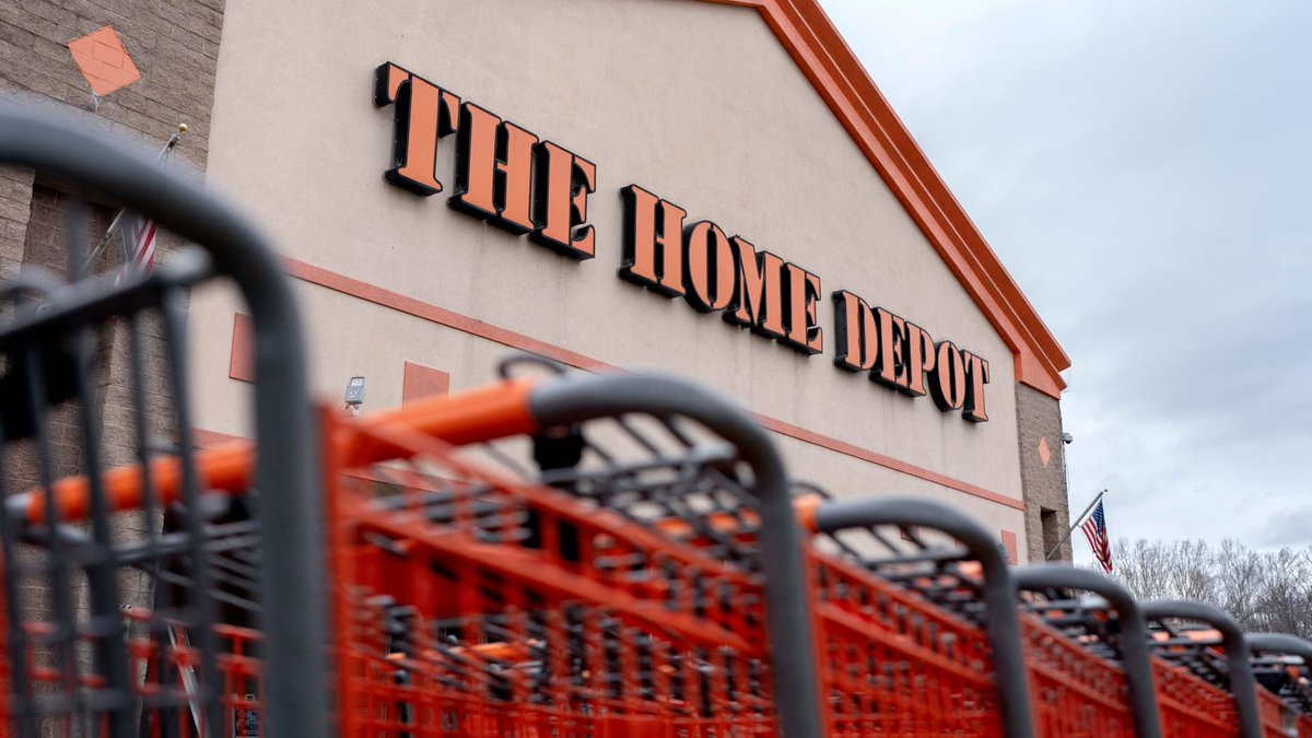 Stocks making the biggest moves premarket: Home Depot, Capital One, Dish Network &amp; more cnbc.com/2023/05/16/sto…