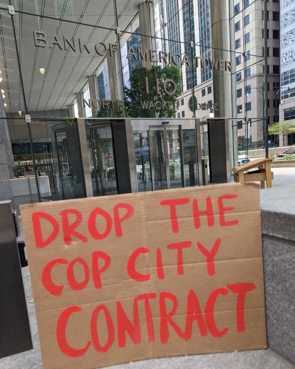 Let’s acknowledge APD is one of the best trained depts in the country -- trained at breaking up encampments or suppressing protests. 

#GApol #ATLpol #citycouncil #100hrs #200days #BelovedCommunityMindset #fishtanklive #Atlanta #AtlantaForest #AtlantaProtest #CivilRights