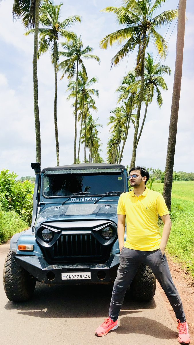 KakulMisra's tweet image. Because everyone is quoting their side profile, So here's one :)