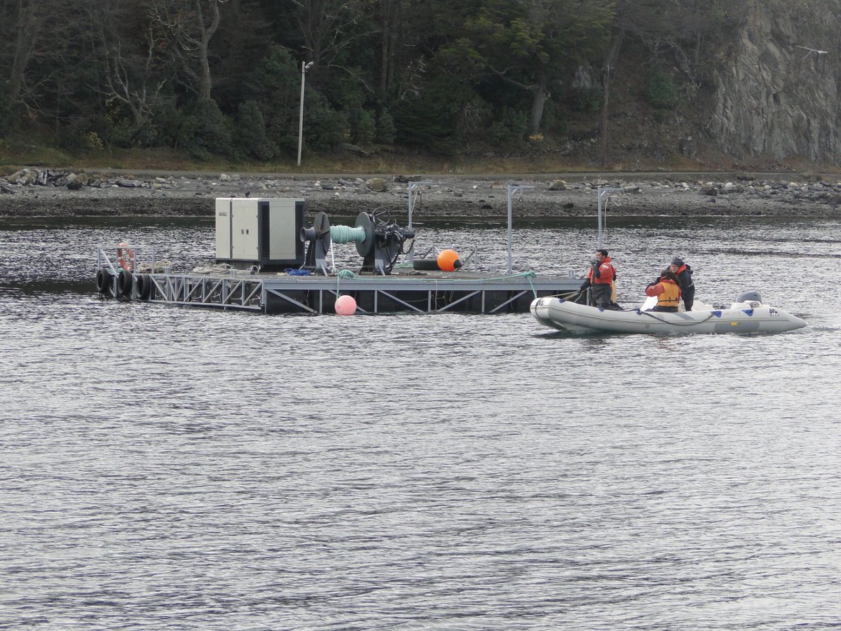 MinProSantaCruz's tweet photo. 🔹Pesca articuló con Tierra del Fuego jornadas de intercambio técnico sobre cultivo de mejillones y toxinas en moluscos para avanzar con la producción acuícola en #SantaCruz
Más info 📷 https://t.co/uEV220nJPt
#MinPro #Pesca https://t.co/EKVSxVb6v7