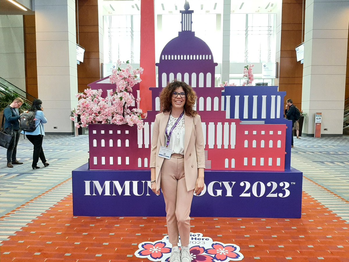 ValeCazzetta's tweet photo. It was amazing to be present at #AAI2023! Thank you to @ImmunologyAAI for the Abstract Trainee Award and the great opportunity to present our data! https://t.co/YzLb4GR35j