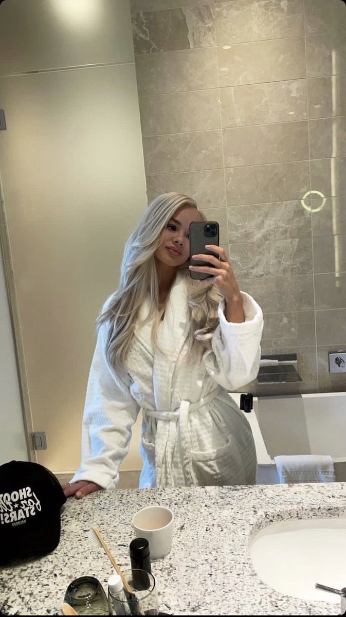 Elsa Jean on Twitter "I need a husband"