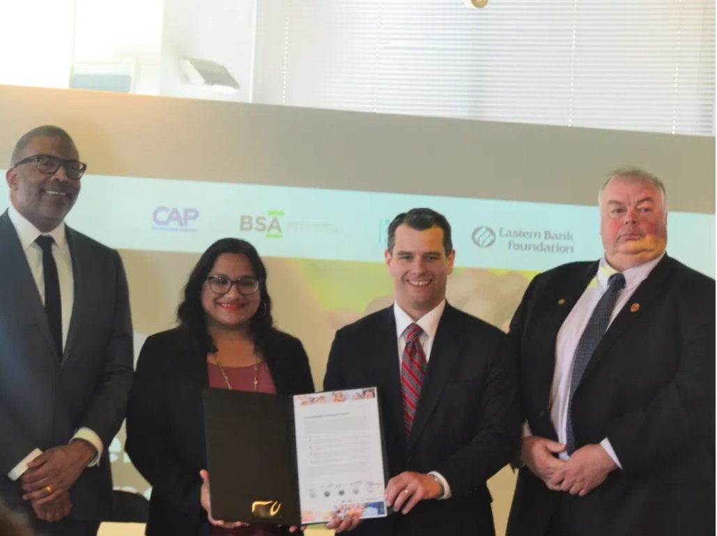 Mass. Mayors Sign Historic Compact Committing to Diversity in Real Estate

sampan.org/2023/metro/mas…