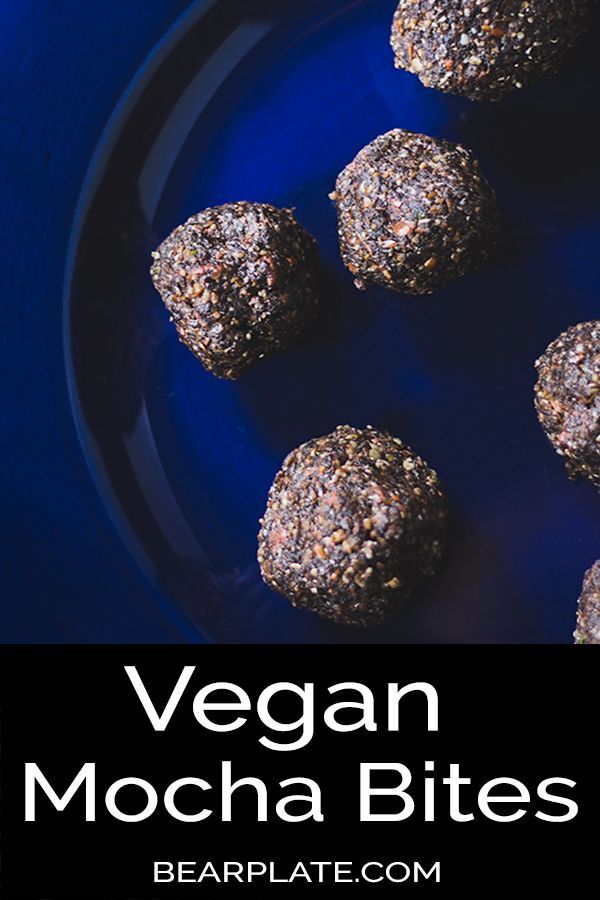 A quick and easy no-bake snack packed with chocolate and coffee. 

Get the recipe here ⬇️⬇️⬇️
bearplate.com/vegan-mocha-bi… 
#vegan #recipe