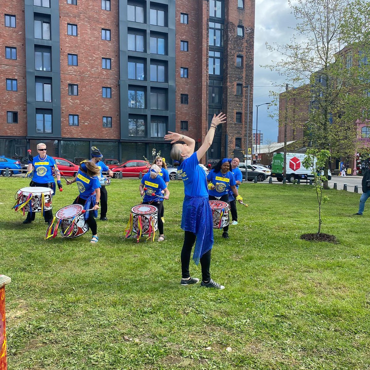 The opening of the Ukrainian Peace Garden was a sight to behold 💙💛

Find out more about the project here: theguideliverpool.com/ukrainian-peac…