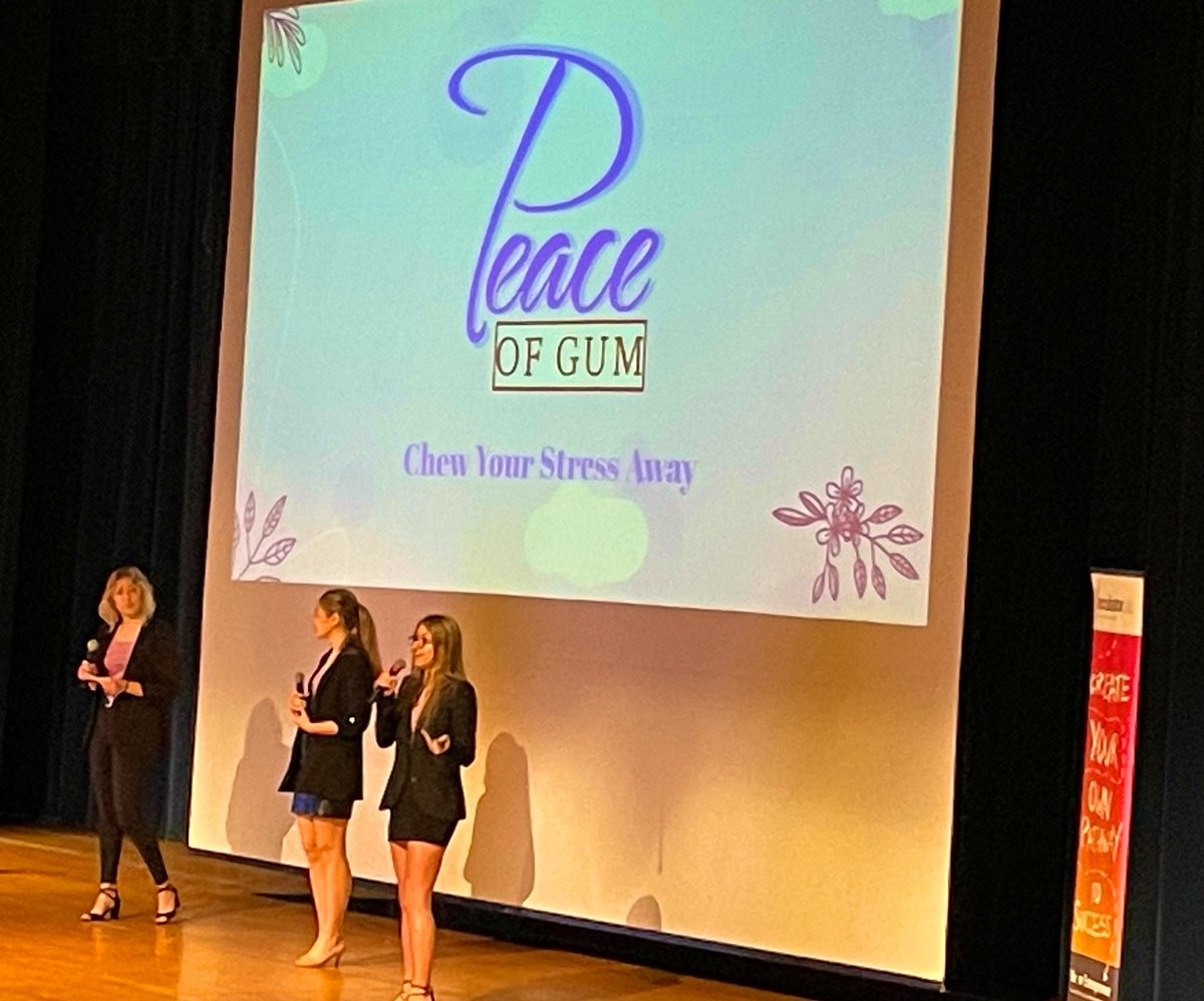 At #WeAreLakePark it’s Final Pitch Day for <a href="/LP_INCubator/">@LPINCubator</a> — the culminating event for our business students &amp; mentors! What an exciting day as 10 teams pitch their products &amp; services to the “Shark Tank” judges! Such impressive presentations, prototypes &amp; marketing plans!