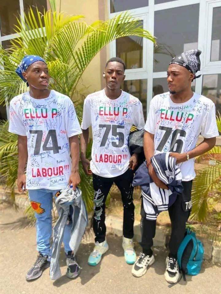 Obidients if you need more followers drop your handle now.
I'm following the first hundred handles

Like Retweet and follow me 📌 IFB 📌
Turn on your Notification 📌📌

Wike/Rufai/Nini/Kwankwaso/Photoshop/Mr. Peter Obi/Chef Sunny/Ademola Adeleke/The BBC/Hilda Bassey/Saint Obi