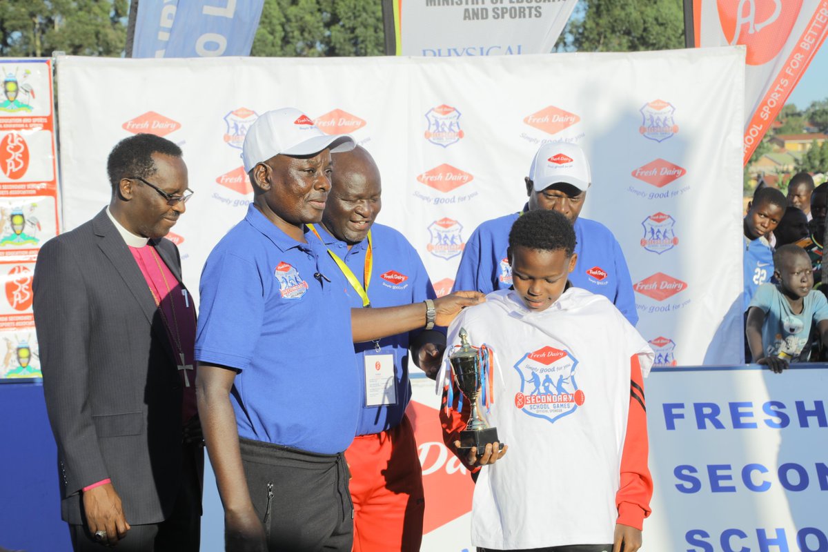 Freshdairyug's tweet photo. SCORING QUEENโฝ
Here is the MVP- #FreshDairyGames Girls Football. Congratulations @HadijahNandago We are proud of each and every one of you that took part. We delight in sports, Health and co-curricular activities. #DrinkMilk4GoodHealth #1YoghurtADay #AlwaysRefreshed
@Prawlers https://t.co/IxnamFtnuN