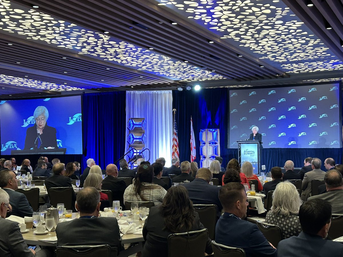 Thomas Warren tweet media