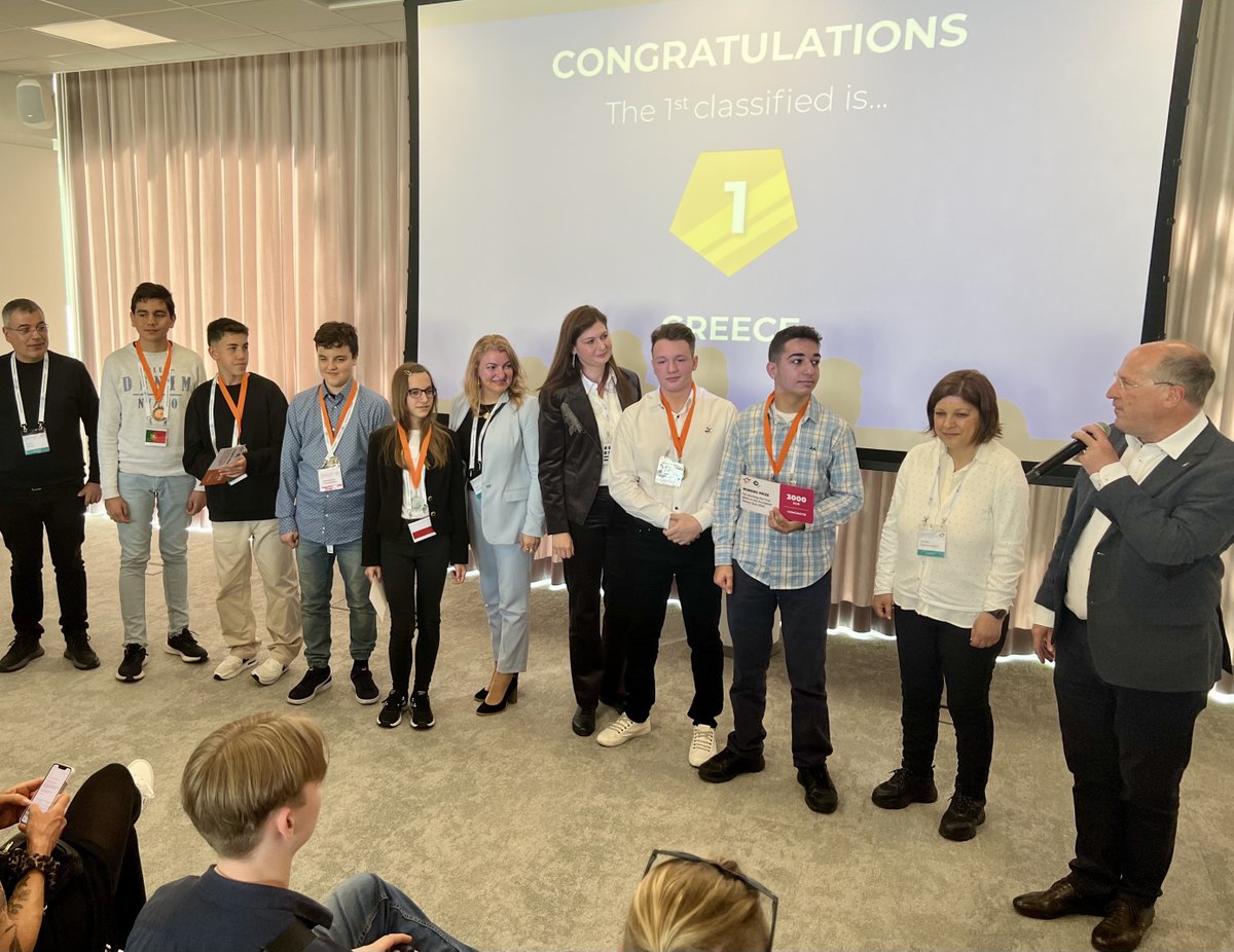 EBFeu's tweet photo. It's a wrap for the European Money Quiz 2023! Students from 28 European countries joined us in Brussels for the Grand finals with teams from Greece, Poland, and Portugal taking the 2023 podium.

Press release: https://t.co/9DzCCyCENN https://t.co/qHtYB8XiCW