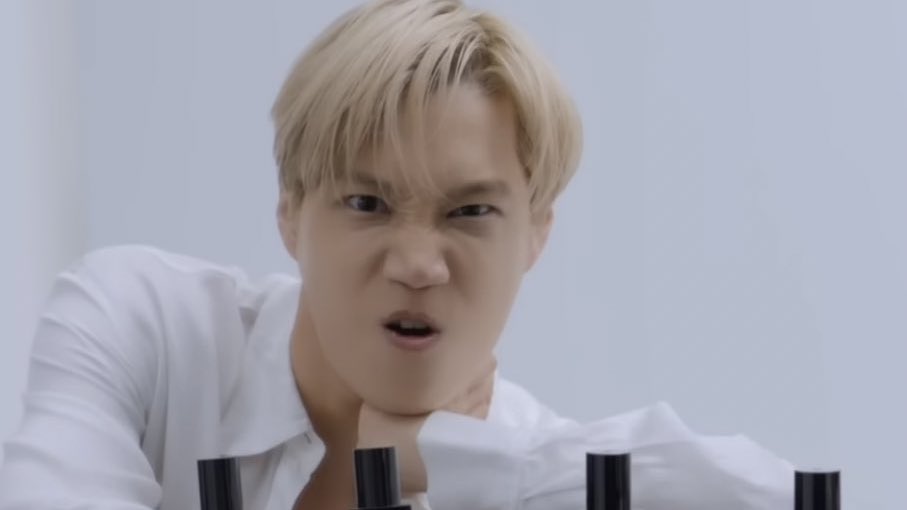 NO ONE: 

JONGIN DURING BEHIND THE SCENES: